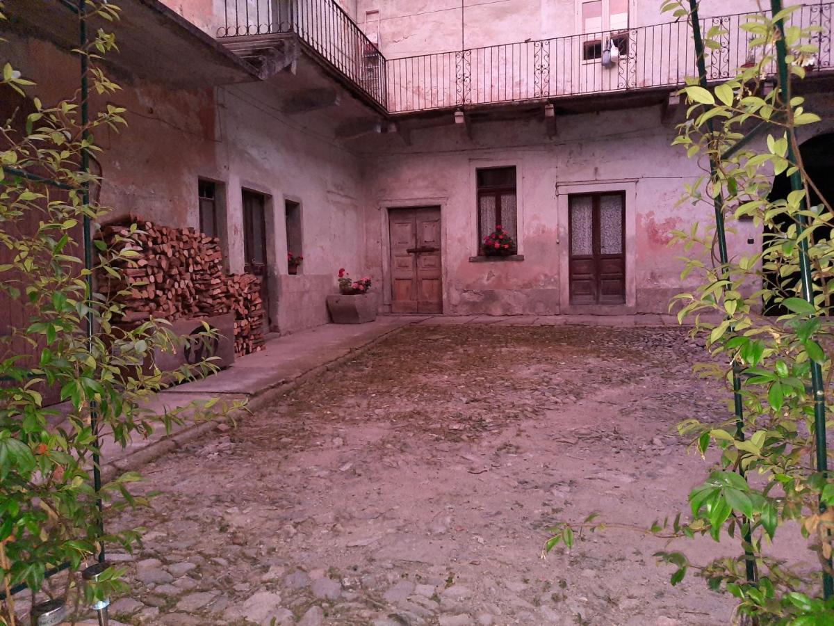 Guest House Seme Di Faggio Miasino Exterior photo