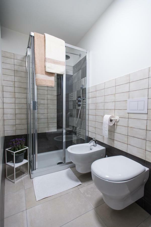 Guest House Seme Di Faggio Miasino Exterior photo